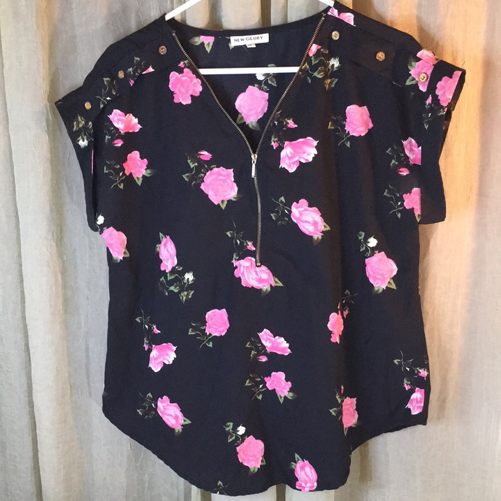 New Glory XL Black with Pink Roses Top